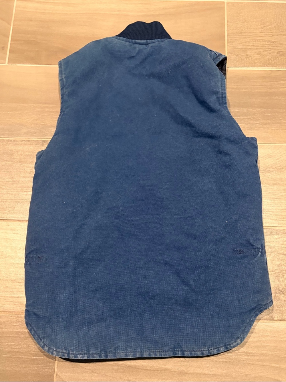Carhartt Navy Blue Quilted Barn Vest - Picture 2 of 5